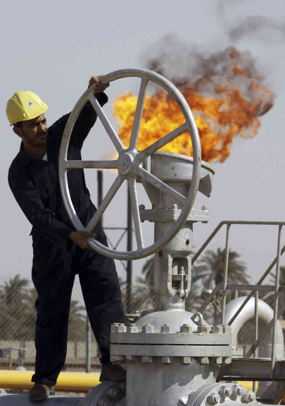 Iraq oil worker Iraq oil worker